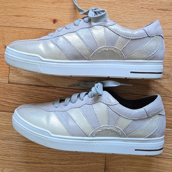 Salvia Women's Sneakers Style Kat Size 40 or 9.5/10 - Picture 4 of 8